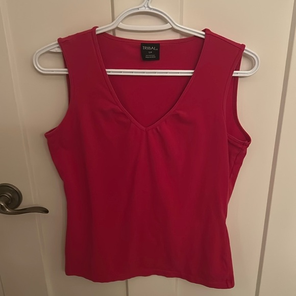 Tribal red sleeveless V-neck top, size small - Picture 1 of 6